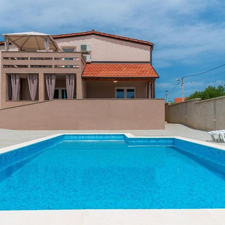 Apartmani Krzak Nin Exterior foto