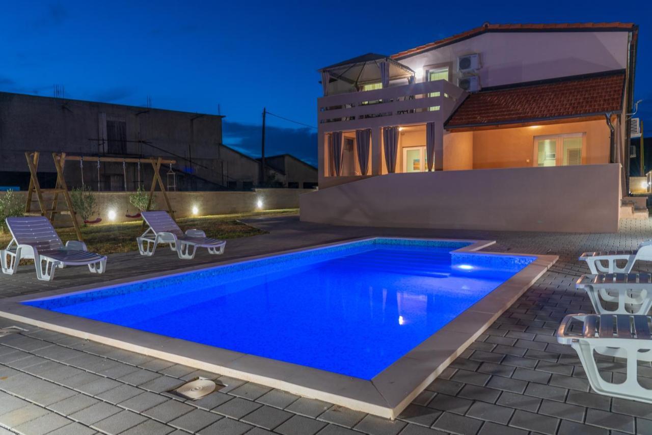 Apartmani Krzak Nin Exterior foto