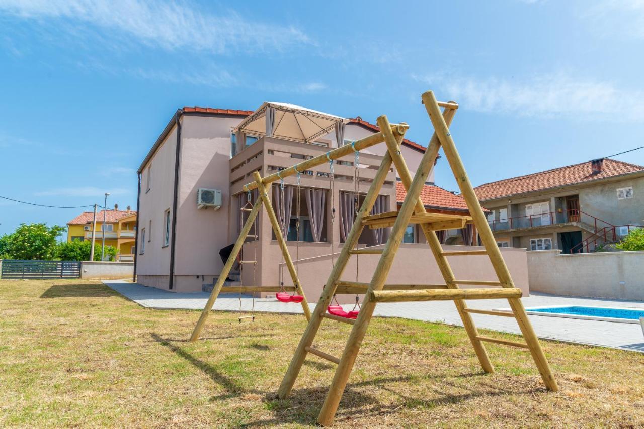 Apartmani Krzak Nin Exterior foto