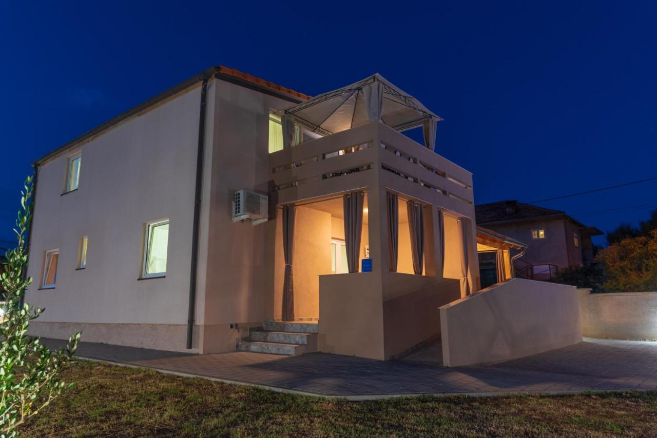 Apartmani Krzak Nin Exterior foto