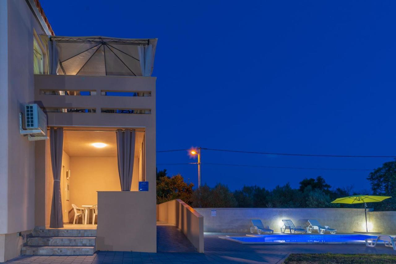 Apartmani Krzak Nin Exterior foto