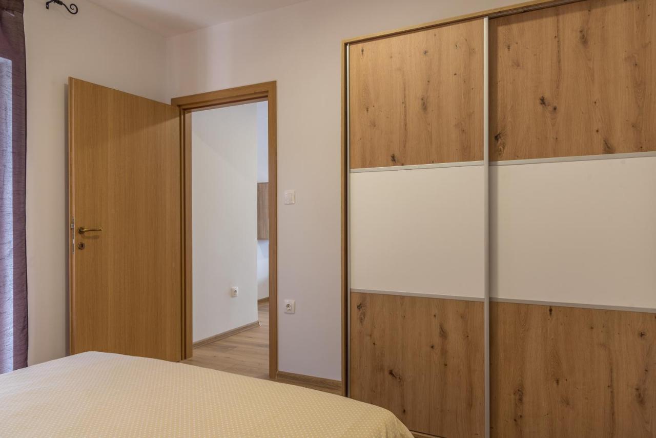 Apartmani Krzak Nin Exterior foto